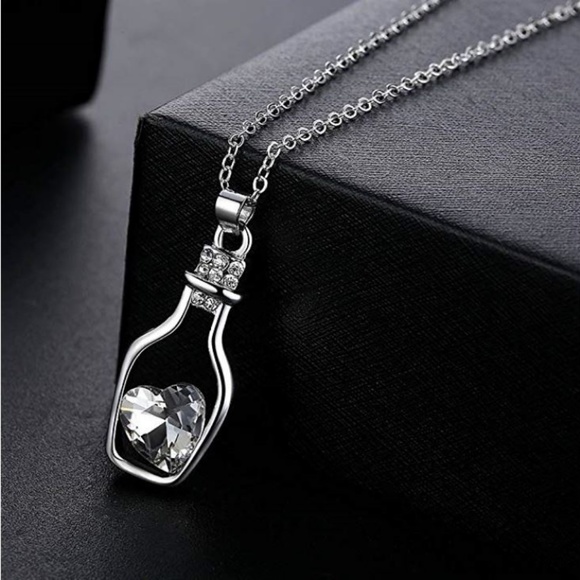 Brand new necklace with Love Drift wine perfume bottle pendant. Blue - Picture 3 of 8